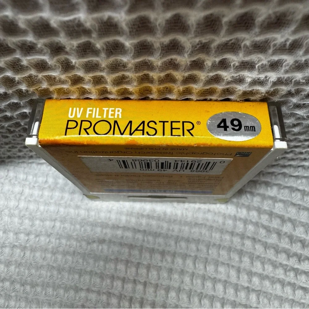 Promaster 55mm Close-Up Filter Lot +1 +2 +4 w Case + Empty 49mm UV Case